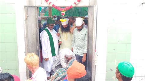 Kasmur Dargah Jannat Ka Darwaza Closed By Muzawars Khadims Ms Hanif