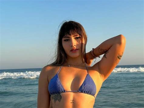 9 Hot Sexy Agatha Sa Bikini Pics