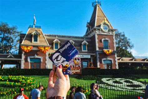 Can You Sell Your Disneyland Tickets? | Park Nerds