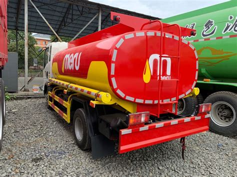 Sinotruk Howo X Refuelling Fuel Truck China Fuel Truck And Tank Truck