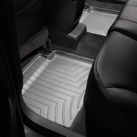 WeatherTech® - DigitalFit™ Molded Floor Liners