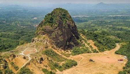 Bukit Kandis Bengkulu Menjelajahi Wisata Bekas Tambang Yang Penuh