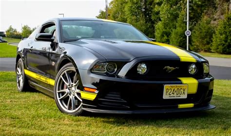 Hertz rental car ford mustang