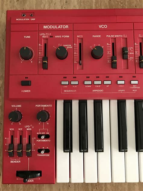 Matrixsynth Red Roland Sh 101