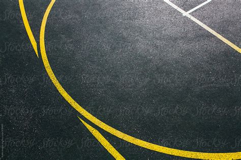 «Lines On Basketball Court, Close Up» del colaborador de Stocksy ...