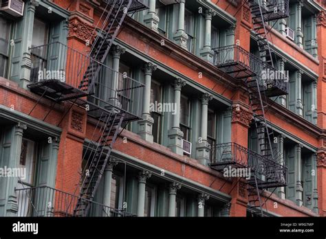 A Fire Escape Of An Apartment Building In New York City Stock Photo Alamy