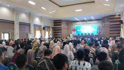 Ika Ut Majene Gelar Temu Alumni Dan Seminar Akademik Dihadiri