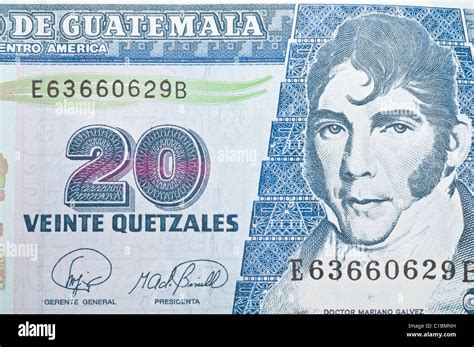 20 Quetzales Guatemaltecos Billetes De Banco Veinte Moneda Dinero