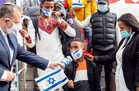 Ethiopian Aliyah Renews With 180 New Immigrants To Arrive Next Week