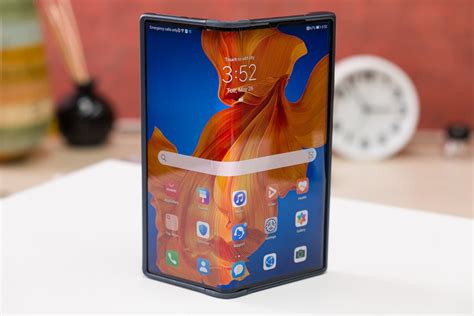 Huawei Mate Xs 5g Foldable Phone Review Phonearena