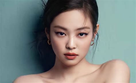 Blackpinks Jennie Boasts Of Her Captivating Beauty In A New Pictorial