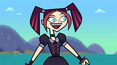 Scary Girl with normal eyes : r/Totaldrama