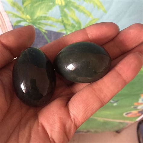 Oeufs de Yoni Néphrite naturelle jade percé Boules orgasmiques Oeuf