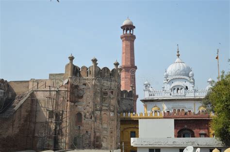 Iconic View Of Badshahi Mosque Samadhi Of Ranjit Singh And Lahore Fort