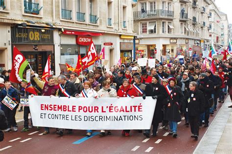 Les Libertés Fondamentales Image Lelivrescolaire Fr