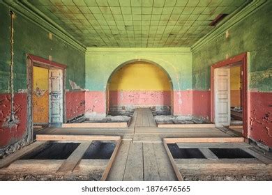 10,664 Abandoned Castle Interior Images, Stock Photos, 3D objects ...