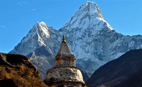 Ama Dablam Base Camp Trek Days Best Cost Itinerary