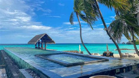 The Top 10 Luxury Hotels in Maldives: A Paradise of Opulence ...