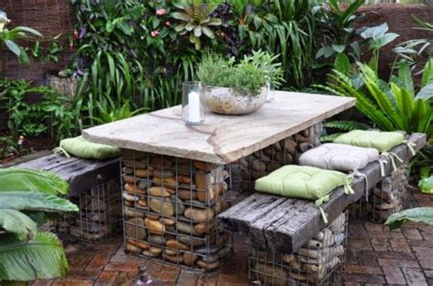 10 Diy Stone Decor Ideas For Garden Transformation