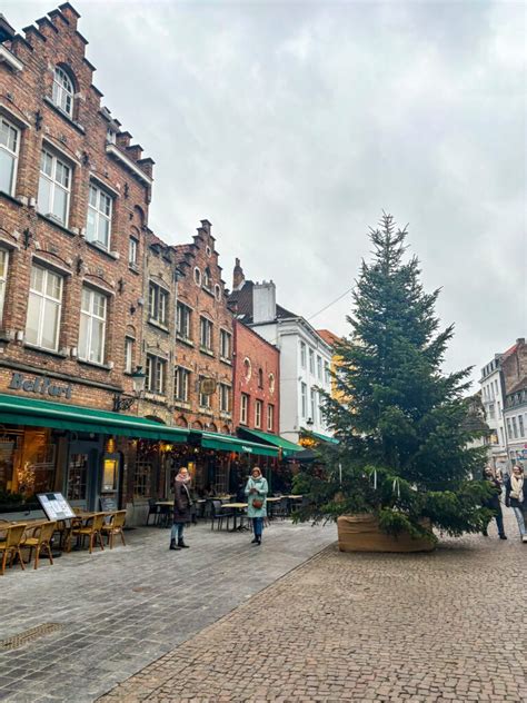 Ultimate Guide To Bruges Christmas Markets Backpacks And Bubbly