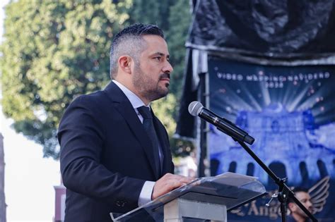 Adán Domínguez Asume Presidencia Municipal En Puebla