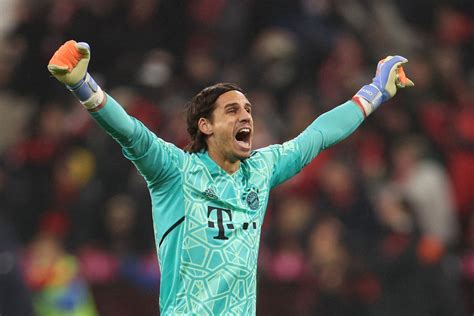 Yann Sommer Bayern Correenumarah