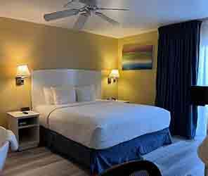 Monterey Bay Lodge - Top Ranked Hotels in Monterey, CA