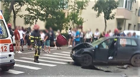 Râmnicu Vâlcea Accident rutier la intersecția străzilor Marin Sorescu