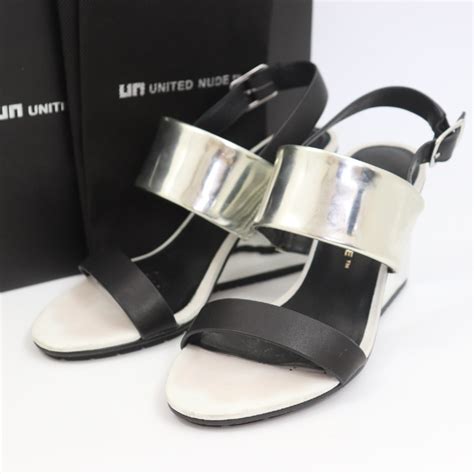 V United Nude Solid Slingback