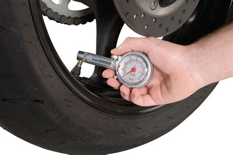 Tyre Pressure Gauge Flaig Bar W Bow Off Valve