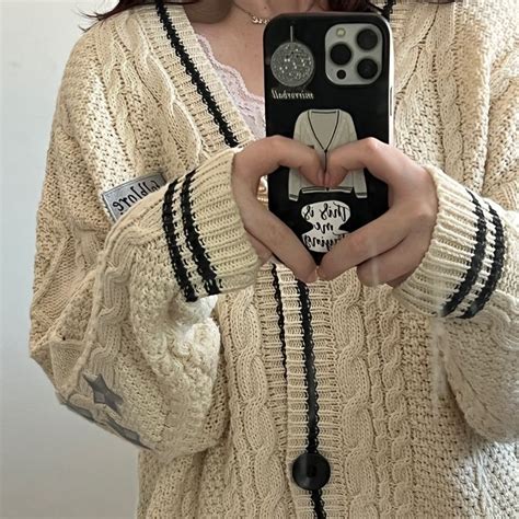 taylor swift folklore cardigan aesthetic | Aesthetic sweaters, Cutesy ...