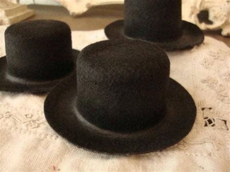 Mini Top Hats Black Felt Christmas Caroler Hat Body Doll Crafts