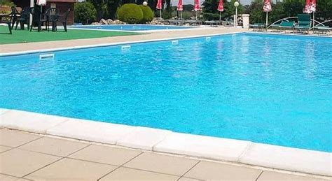 Bambino Di Quattro Anni Morto Annegato In Piscina Era In Agriturismo