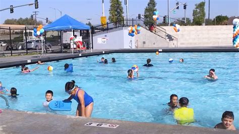 Whittier Aquatic Center Opens YouTube