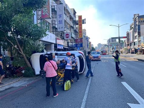 影精神不濟惹禍！高雄男駕車猛撞路邊貨車「翻半圈」 3機車受波及 中天新聞網