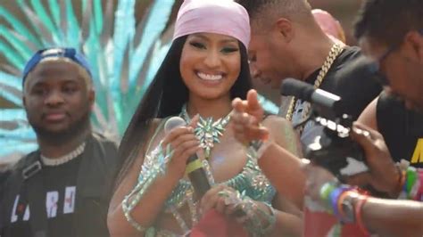 Nicki Minaj Net Worth, Early Career, Awards, Marriage, And More