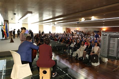 Fotos La Asamblea Defiende La Responsabilidad De Caminar Juntas Y