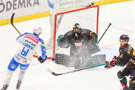 Polska Hokej Liga Tyszanie i GKS Katowice w finale Terminy meczów