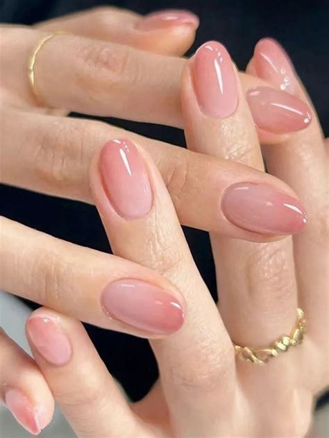 Spring And Summer Nail Trends You Re About To See Everywhere In