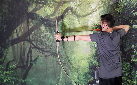 SAS Pioneer Traditional Wood Long Bow 68 Hunting Archery Longbow Bear