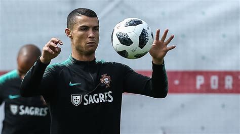 Cristiano Ronaldo accepta dos anys de presó