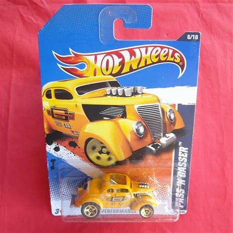 Hot Wheels Pass N Gasser Test Car Mattel 2010