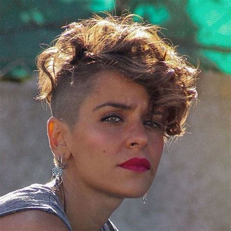 8 Spectacular Short Shaved Curly Hairstyles For Women