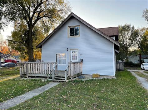 1875 Henry St, Muskegon, MI 49441 | Trulia