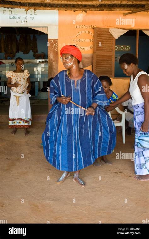 West Africa Togo Lome Goro Voodoo Ceremony Priestess Stock Photo