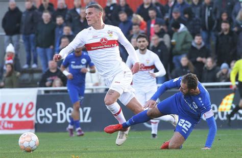 Fu Ball Regionalliga Vfb Stuttgart Ii Kassiert Heimniederlage Gegen