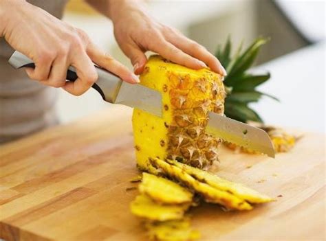 Dont Throw Off Pineapple Peels Learn Benefits Newstrack English 1