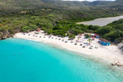 12 Best Curacao Beaches You Can’t Miss - Dana Berez