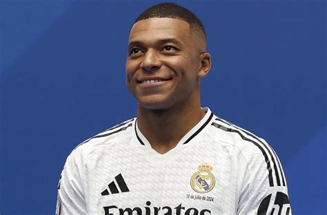 Kylian Mbappe Incar Piala Super Debut Perdana Di Real Madrid