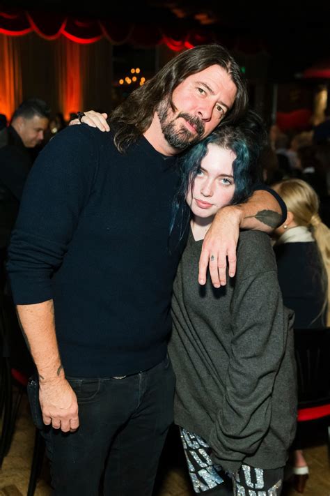 Violet Grohl: 5 Things About Dave Grohl’s Daughter, 16, Who Performed ...